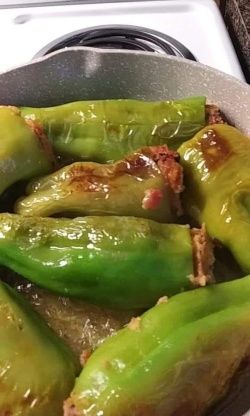 Grandmom Lena’s Stuffed Italian Frying Peppers Recipe - Food.com Italian Frying Peppers, Sweet Pepper Recipes, Cubanelle Pepper, Italian Stuffed Peppers, Bread Stuffing, Fried Peppers, Dried Peppers, Stuffed Pepper, Peppers Recipes