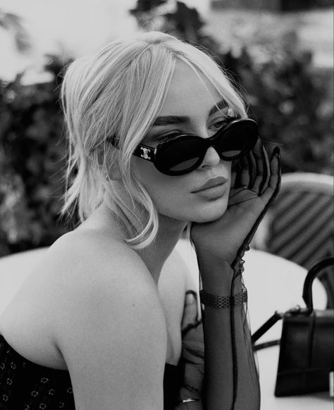 Black Sunnies Aesthetic, Chanel Glasses Aesthetic, Classic Black Sunglasses Women, Women Sunglasses Aesthetic, Luxury Sunglasses Aesthetic, Celine Triomphe Sunglasses Outfit, Dark Sunglasses Aesthetic, Chanel Sunglasses Aesthetic, Celine Sunglasses Aesthetic