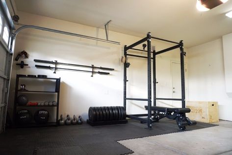 Home Garage Gym, Garage Gyms, Home Gym Garage, Gym Setup, Rogue Fitness, Gym Photos, Fitness Facilities, Home Gym Design, Gym Room