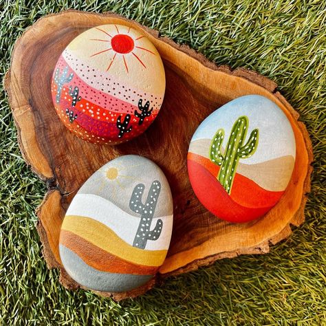 Diy Rock Art, Stone Art Painting, Painted Rocks Kids, Rock Painting Ideas, Painted Rocks Craft, Painted Rocks Diy, Rock Painting Ideas Easy, Rock Painting Patterns, Creation Deco