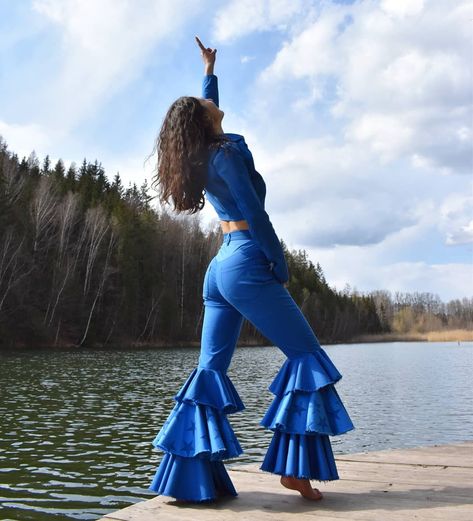 Bell trousers, stars dark blue, party swag Mamma Mia Abba Outfits, Abba Inspired Outfit Party, Mamma Mia Disco Party Outfits, Mamma Mia Concert Outfits, Mamma Mia Dance Costume, Mamma Mia Jumpsuit, Abba Outfit Inspiration, Mamma Mia Dynamos, Mama Mia Photoshoot