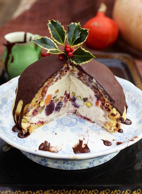 Winter Pudding Bombe | Fruit Recipes | Jamie Oliver Recipes Jamie Oliver Christmas, Chocolate Christmas Pudding, Christmas Cookbook, Jamie Oliver Recipes, Dessert Aux Fruits, A Piece Of Cake, Xmas Food, Think Food, Christmas Cooking