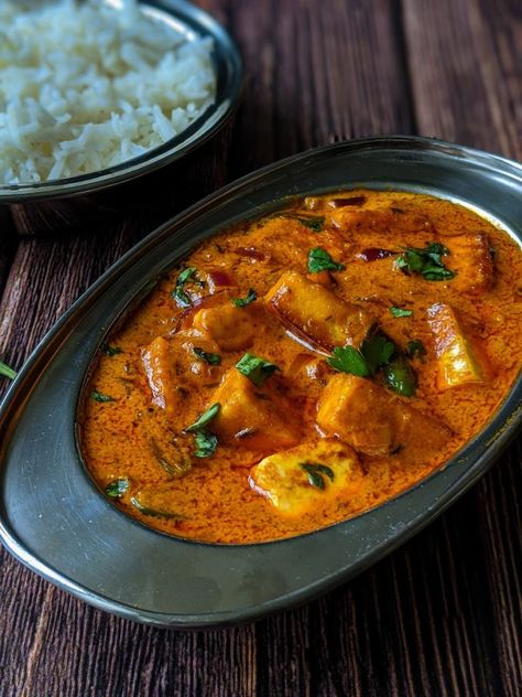 Paneer Coconut Curry, Coconut Milk Curry Recipes, Recipes Using Paneer, Healthy Paneer Recipes, Paneer Curry Recipes, Paneer Pizza, Kashmiri Chilli, Paneer Curry, Curry Spice