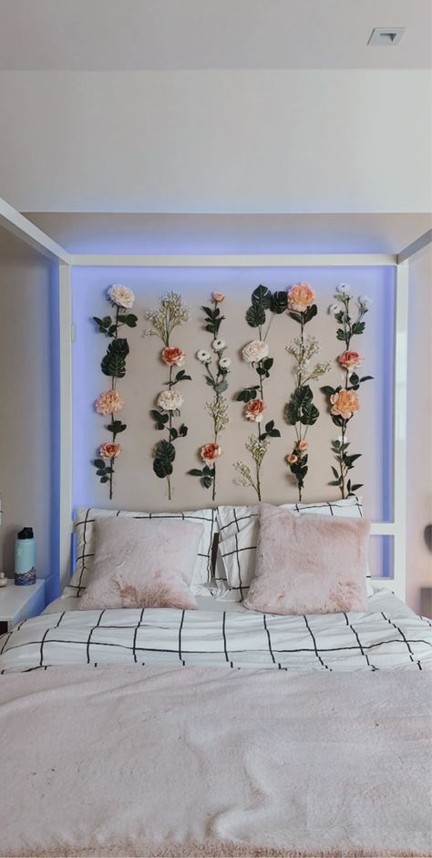 flower wall above bed, urban outfitters, bed, flower wall, aesthetic, pink, urban.room.makeover, tik tok Bedroom Wall Decor Above Bed Aesthetic, Above Bed Aesthetic, Bedroom Wall Decor Above Bed, Wall Decor Above Bed, Bed Aesthetic, Decor Above Bed, Wall Aesthetic, Flower Bedroom, Bedroom Decor Inspiration