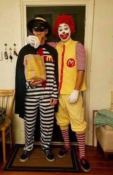 Hamburglar Costume, Ronald Mcdonald Costume, Clown Costumes, Clever Costumes, Matching Halloween Costumes, Great Halloween Costumes, Spooky Costumes, Duo Halloween Costumes, Matching Halloween