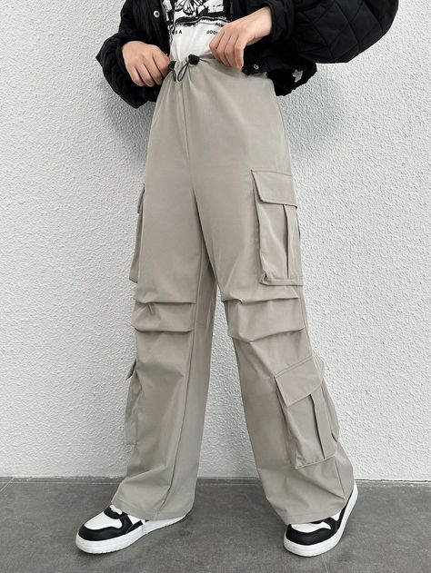 Teen Girl Flap Pocket Side Drawstring Waist Cargo Pants | SHEIN Girls Cargo Pants, Waist Cargo Pants, Baggy Clothes, Easy Trendy Outfits, Cargo Jeans, Moda Fashion, Flap Pocket, Drawstring Waist