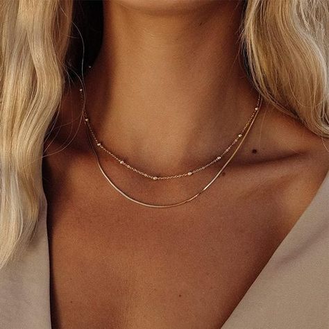 Gold Snake Chain, Chunky Chain Necklaces, Stacked Necklaces, Long Silver Necklace, Wood Bead Necklace, Long Pendant Necklace, Gold Necklace Layered, Double Chain, Chain Choker Necklace