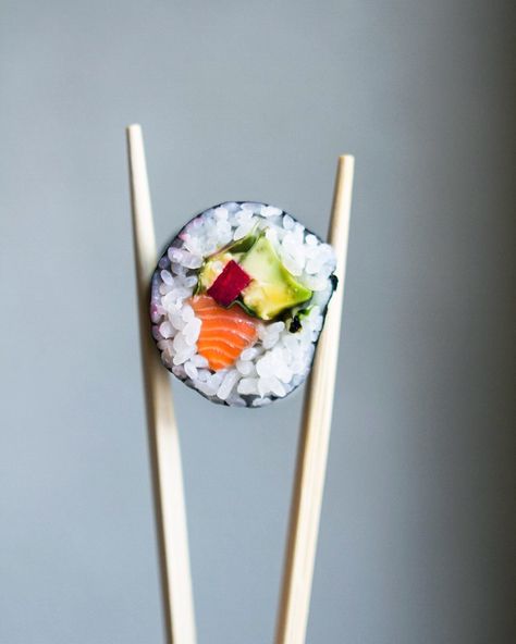 Sushi Photoshoot Ideas, Sushi Photography, Sushi Pictures, Japanese Food Photography, Chef Pictures, Art Pictures Ideas, Inktober 2024, Sushi Chef, 2024 Ideas