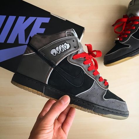 Nike Sb High, Skater Streetwear, Nike Sb Shoes, Sb Dunks, Dr Doom, Nike Sb Dunk High, Streetwear Outfit Ideas, Nike Air Jordan Shoes, Fits Aesthetic