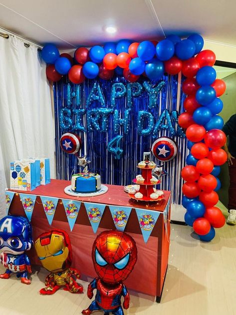 Avengers Birthday Party Balloons, Marvel Theme Party Decoration, Birthday Spiderman Decoration, Spiderman Birthday Theme Ideas, Decoration For Birthday Boy, Spiderman Themed Birthday Party, Spider Man Birthday Decoration, Superman Themed Birthday Party, Spiderman Decorations Birthdays