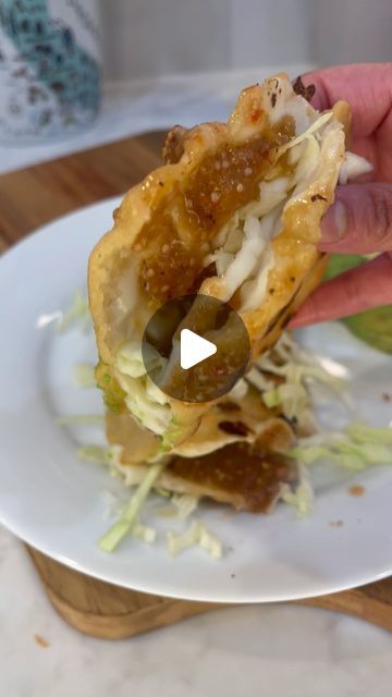 Birria At Home on Instagram: "Gorditas are one of my favorite foods. You can stuff them with your favorite veggies or meats, today I kept it simple with beans and cheese, and topped with cabbage, salsa de tomatillo, and cotija cheese. What do you put in your gorditas??  . . #mexicanfood #gorditas #vegitarian #lent #vegetarianrecipes #nomeatfriday #weeknightdinner #easymeals #affordablemeals #recetasfaciles #homemadefood #comidamexicana" Homemade Gorditas Recipes, Mexican Gorditas Authentic, How To Make Gorditas With Maseca, How To Make Gorditas, Mexican Gorditas Recipe, Easy Gorditas Recipe, Homemade Gorditas, Mexican Gorditas, Gorditas Recipe Mexican