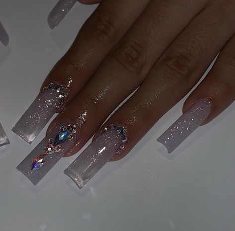 Square Bling Acrylic Nails, Rhinestone Nails With French Tip, Short French Tip Acrylic Nails Rhinestones, Glitter And Gem Acrylic Nails, White Nails With Glitter And Rhinestones, Acrylic Nails Coffin Design Bling, Glitter And Gem Nails, Quince Nails Silver, White Glitter Acrylics