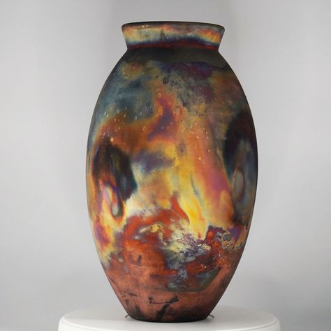 Oval Vase, Raku Firing, Ceramics Pottery Vase, Raku Ceramics, Raku Pottery, Ceramics Pottery Art, Wedding Gifts For Bridesmaids, Decorative Pottery, Vase Centerpieces