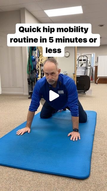 Hip Flexors Anatomy, Loosen Hip Flexors, Beginner Hip Mobility, Hip Flexor Strengthening Exercises, Hip Flexor Stretch Flexibility, Tight Hips Exercises, Multifidus Exercises, Hip Stretches For Men, Hip Mobility Exercises For Beginners