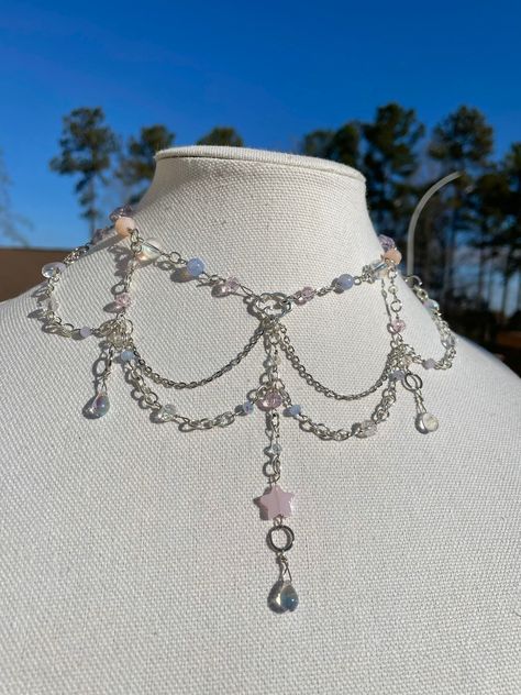 Ren Faire Necklace, Necklace With Beads Ideas, Wire Beaded Necklace, Fae Jewelry, Star Cartilage Earring, Candy Clouds, Grunge Accessories, Beaded Chain Necklace, Cotton Candy Clouds