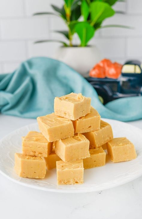 Easy Pumpkin Fudge Easy Pumpkin Fudge, Pumpkin Fudge, Fudge Ingredients, Cooking Pumpkin, No Cooking, Glass Baking Dish, Fall Treats, Easy Pumpkin, Recipe For Mom