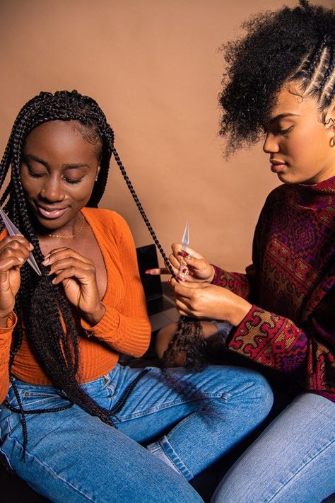 This Clever Braid Tool Is About To Change The Hair Game - Essence Person Braiding Someones Hair Reference, Braiding Someone Elses Hair Pose Reference, Braiding Hair Reference Pose, Medium Small Box Braids, Daughter Hairstyles Braids, Braids Photography, Ami Cole, Black Hairstylist, Braids Protective Styles