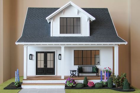 Paper Doll Miniatures: Bungalow Dollhouse: Exterior Construction Beachside Bungalow Dollhouse Ideas, Beach Bungalow Dollhouse, Doll House Exterior Ideas, Doll House Exterior, Beachside Bungalow Dollhouse, Dollhouse Exterior Ideas, Bungalow Dollhouse, Dollhouse Exterior, Faux Stone Veneer