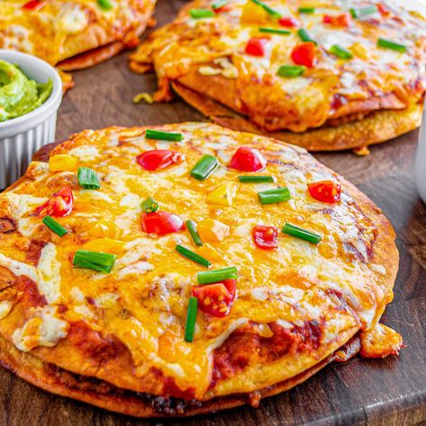 Mexican Pizza Taco Bell, Mexican Style Pizza, Copycat Taco Bell Mexican Pizza, Taco Bell Pizza, Pizza Taco, Copycat Taco Bell, Taco Bell Mexican Pizza, Taco Seasoning Mix, Tortilla Pizza