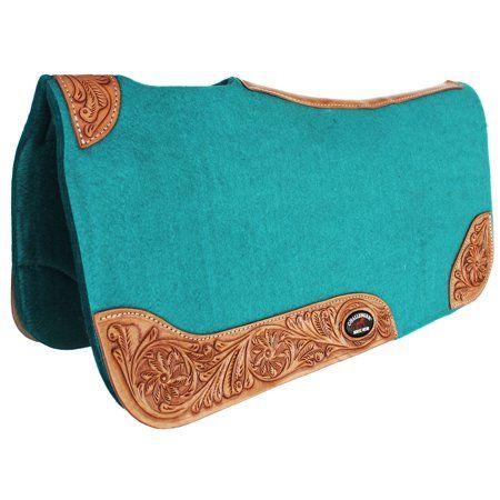 Saddle Pad Western, Western Horse Tack Turquoise, Western Riding Tack, Country Girl Style Outfits, Western Tack Sets, Bling Horse Tack, Horse Saddle Pad, Barrel Racing Saddles, Western Horse Saddles