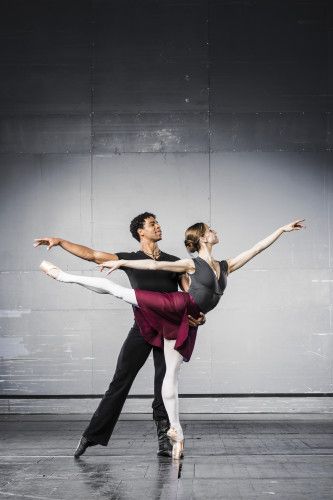 Carlos Acosta and Marianela Nunez. Photo: Johan Persson Marianela Nunez, Carlos Acosta, Ballet Pictures, Ballet Poses, Ballet Inspiration, World Dance, Ballet Photos, Dance Movement, Shall We Dance