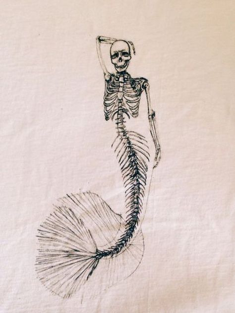 http://weheartit.com/entry/226736315 Edinburgh Tattoo, Tattoo Sydney, Tattoo Painting, Mermaid Skeleton, Tattoo Zeichnungen, Geometric Tattoos, Tattoos Geometric, Mermaid Drawings, Mermaid Tattoo