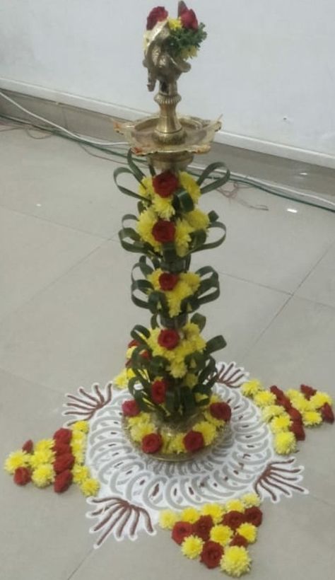 Easy and simple decoration Kelvandecoration Simple, Lamp Decoration Ideas For Pooja, Samai Decoration With Flowers, Kuthu Vilaku Decoration, Samay Decoration, Vilakku Decoration, Vilaku Decoration, Lily Decorations, Lamp Decoration Ideas