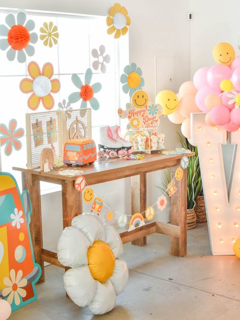 Groovy Themed Birthday Party | Fun365 Two Groovy Decorations Diy, Groovy One Party Decorations, Stay Groovy Birthday Party, Groovy Party Theme Decoration, Groovy Decorations Party, Groovy Retro Birthday Party, Groovy 30th Birthday Party, Nine Is A Vibe Birthday Party, Birthday Party Bunny Theme