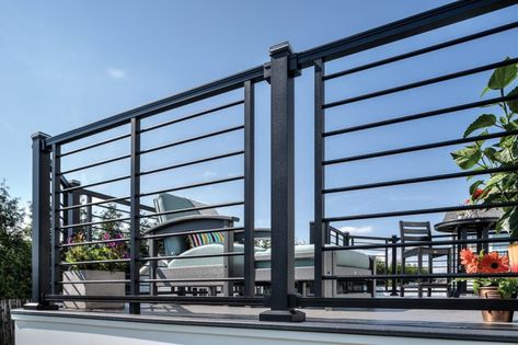 Trex Deck Railing, Horizontal Deck Railing, Cable Stair Railing, Exterior Stair Railing, Deck Railing Kits, Deck Stair Railing, Metal Deck Railing, Deck Railing Systems, Aluminum Railing Deck