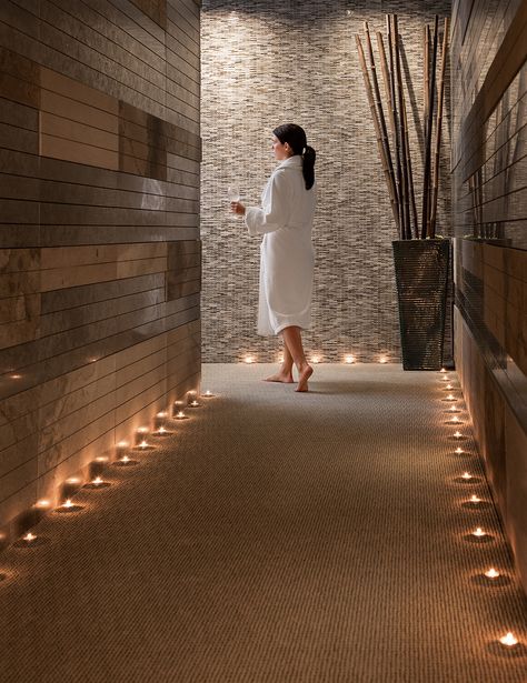 Spa Profile: The Spa at Four Seasons Hotel Seattle — Spa and Beauty Today Full Body Exfoliation, Seattle Hotels, Mineral Bath, Photo Sharing App, Spa Packages, Organic Facial, Parenting Ideas, Pike Place Market, Relaxation Room