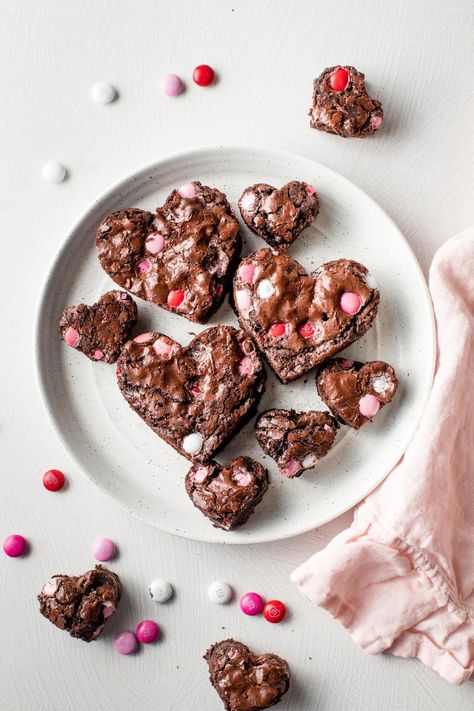 Heart Shaped Brownies - Nourish and Fete Heart Shaped Brownies, Basic Brownie Recipe, Valentines Recipes Desserts, Valentines Snacks, Valentines Baking, Baking Basics, Baking Science, Valentine Desserts, Valentines Day Desserts