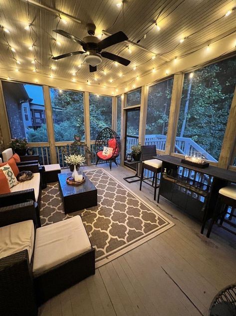 Fall Patio Decor, Screened Porch Decorating, Small Sunroom, Fall Patio, Screened Porch Designs, Sunroom Decorating, Florida Room, Screened In Patio, Small Deck