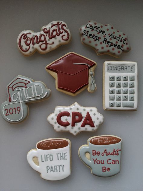 #cookies #cpa #accountant #calculator #graduationcookies #prettykillercookies Cpa Office Decor, Calculator Cookies Decorated, Accountant Party Theme, Accounting Cookies Decorated, Finance Graduation Party, Accountant Retirement Cake, Accounting Party Ideas, Cpa Celebration Party Ideas, Accounting Decorations