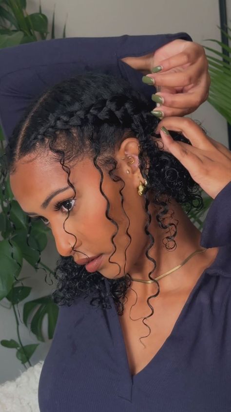 Easy Updos For Black Women, Elsa Desiree, 2 Cornrows, 3c Hairstyles, Work Hair, Natural Hair Accessories, Quick Natural Hair Styles, Curls Hairstyles, Cute Curly Hairstyles