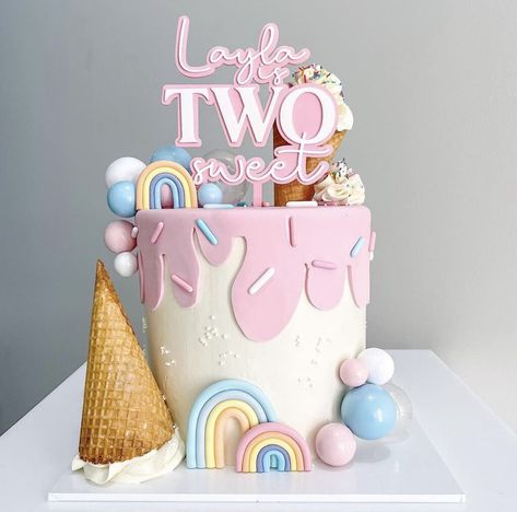 Birthday Cake For Second Birthday, Two Sweet Party 2nd Birthday Cake Ideas, 2 Sweet Cake Ideas, Too Sweet Birthday Cake, Two Sweet 2nd Birthday Cake, Two Sweet Birthday Cakes, Birthday Theme 2 Year Girl, 2 Year Party Themes, Two Sweet Themed Birthday Party