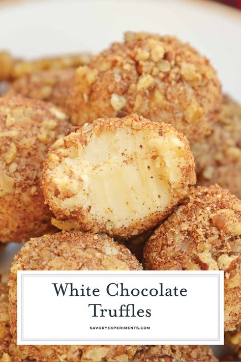 Easy Truffle Recipe, Chocolate Truffle Cookies, Truffle Recipe Easy, Easy Truffles, Christmas Truffles, Favorite Christmas Recipes, White Chocolate Truffles, Chocolate Roll, Truffle Butter