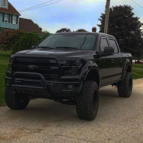 F150 Blacked Out, Ford Black Truck, Ford F Series Trucks, Blacked Out F150 Lifted Ford, F150 Lifted Black, Truck Ford F150, Black Trucks Ford, Ford 150 Trucks, Ford F150 Aesthetic