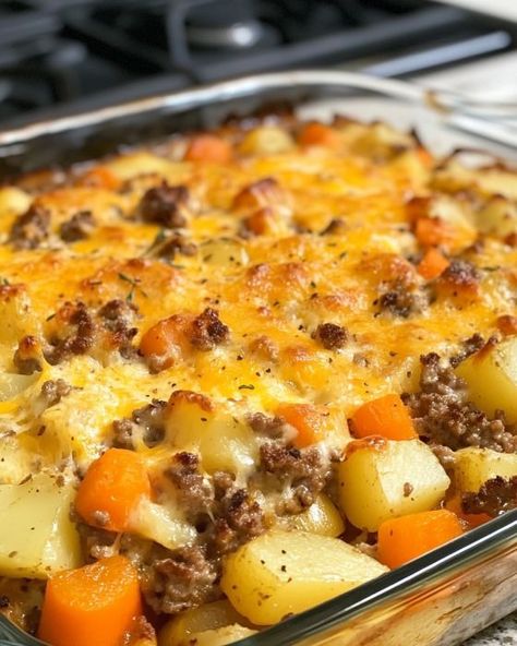 This dish is always a huge hit with my dinner party guests. Meals For 10 People Dinners, Amish Hamburger With Fall Veggies Bake, Dinner For Groups Of People, The Best Casserole Recipes, Amish Hamburger Casserole, Fall Casseroles Dinners, Minnesota Hot Dish Recipes, Meals With Potatoes Dinners, Meal With Hamburger Meat