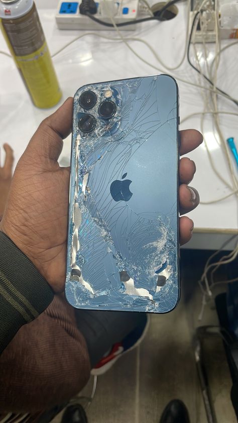 Iphone 14pro Max Screen Broken, Broken Iphone 15 Pro Max Screen, Broken Phones Iphone, My Phone Is Broken, Damage Phone Screen, Broken Iphone 13 Pro Max Screen, Phone Repair Shop Design, Broken Phone Screen Iphone, Phone Cracked Screen