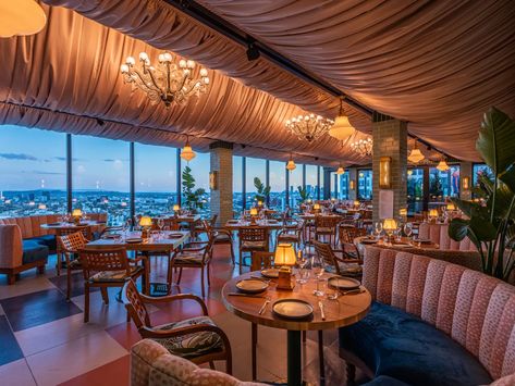 16 Essential West Hollywood Restaurants, 2021 Edition West Hollywood Restaurants, Rooftop Bars Los Angeles, Hollywood Restaurants, Hotel Bel Air, Los Angeles Restaurants, Modern Cafe, Best Rooftop Bars, Dining Restaurant, Outside Patio