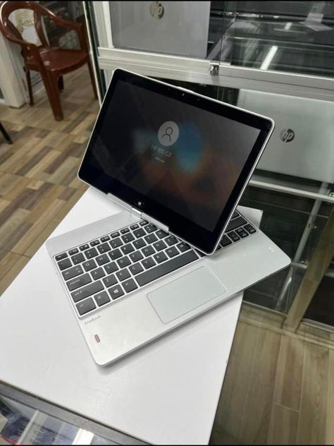 Hp Elitebook Revolve 810 Touch screen Intel Co i5 8gb Ram 256gb ssd Windows 10-64bits Backlit Keybord Ksh 28000 Kindly contact 0722974623/0714600500 To order or for directions to our shop www.mobilehub.co.ke. Thanks for choosing us ,we value you Hp Laptop Touch Screen, Apple Laptop Macbook, Laptops And Tablets, Touch Screen Laptop, Study Vibes, Lenovo Laptop, Apple Computer, Hp Elitebook, Apple Laptop