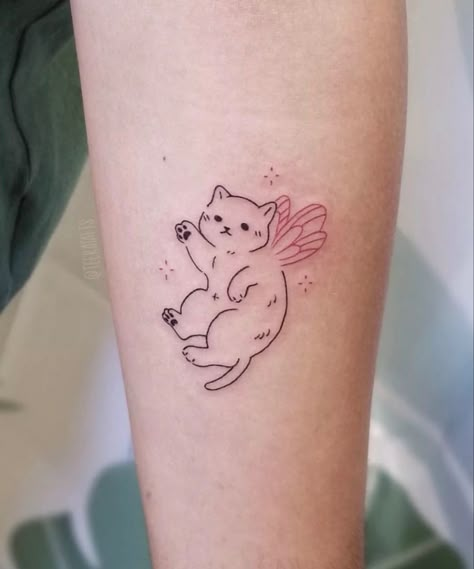 cat tattoo Fairy With Wings, Alas Tattoo, Cat Tattoo Ideas, Secret Tattoo, Chic Tattoo, Small Pretty Tattoos, Cat Tattoos, Cat Tattoo Designs, Stylist Tattoos