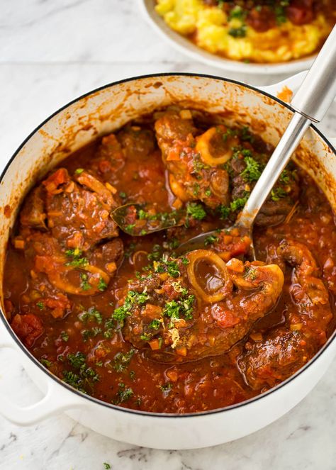 Osso Bucco Recipe, Osso Buco Recipe, Veal Recipes, Osso Bucco, Osso Buco, Traditional Italian Dishes, Recipetin Eats, Classic Italian Dishes, Best Italian Recipes