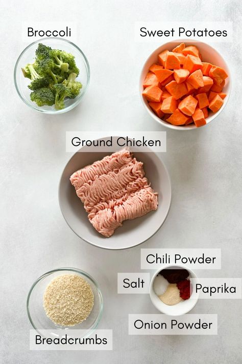 Chicken Nuggets With Veggies - Feeding Tiny Bellies Chicken Nuggets With Veggies, Veggie Chicken Nuggets, Healthy Chicken Nuggets, Veggie Nuggets, Baby Dinner, Homemade Chicken Nuggets, Cubed Sweet Potatoes, Easy Baby Food Recipes, Chicken Nugget Recipes