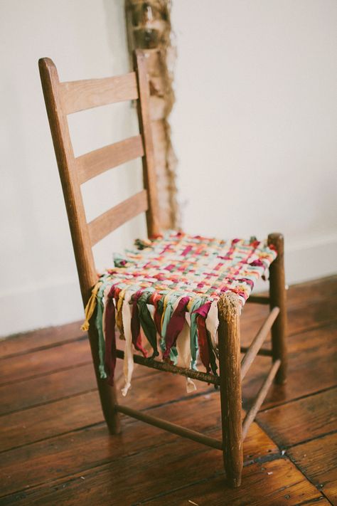 Sincerely, Kinsey: Wooden Chair Makeover // DIY Wooden Chair Makeover, Old Chairs, Chair Makeover, Old Chair, Scrap Fabric, Diy Makeover, Diy Chair, Diy Interior, Redo Furniture