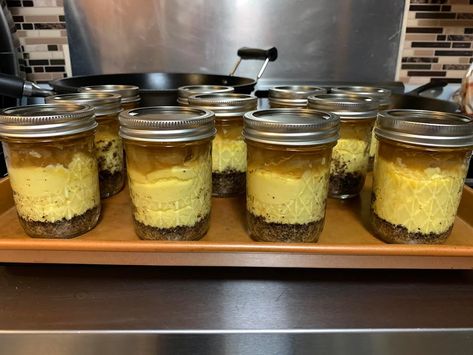 Delectable Delights: Homemade Caramel Apple Cheesecake in a Jar Homemade Caramel Apple, Apple Topping, Caramel Apples Homemade, Mason Jar Desserts, Cheesecake In A Jar, Caramel Apple Cheesecake, Apple Cheesecake, Homemade Cheesecake, Dessert In A Jar