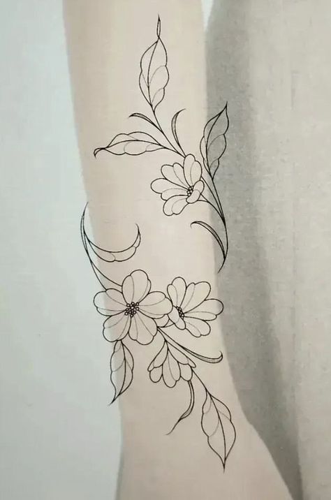 Wrapping Floral Tattoo, Flower Line Tattoo Arm, Flower Wrap Around Tattoo Stencil, Flower Vine Tattoo Design, Floral Line Drawing Tattoo, Delicate Floral Tattoo Design, Flower Vine Tattoo Arm Sleeve Stencil, Carnation Wrap Around Tattoo, Delicate Line Tattoos For Women