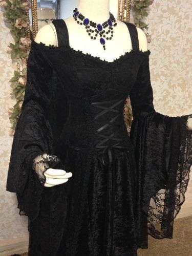 Gothic Or Halloween Wedding Gown Gothic Dress Elegant Aesthetic, 1800s Dresses Black, Black Goth Dress Long, Gothic Lace Dress, Vampire Goth Dress, Ethereal Goth Outfit, Romantic Gothic Outfits, Goth Dress Outfit, Vintage Goth Outfits