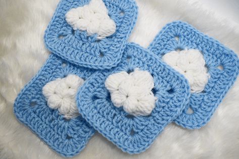 Crochet Cloud Granny Square, Cloud Granny Square Pattern Free, Cloud Granny Square Pattern, Crochet Clouds Pattern Free, Crochet Cloud Pattern Free, Cloud Granny Square, Yoga Mat Bag Pattern, Crochet Cloud, Granny Square Pattern Free