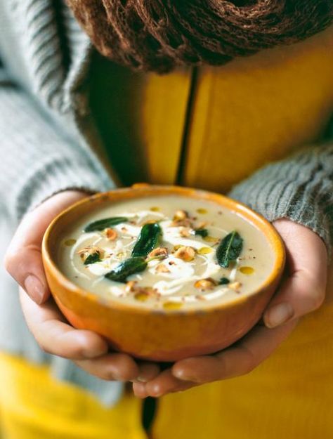 Apple & celeriac soup Amazing topped with crispy sage  Earthy, sweet & delicious this hearty soup is perfect for winter Celeriac And Apple Soup, Apple Soup Recipes, Celeriac Soup, Apple Soup, Jamie Oliver Recipes, Bowl Of Soup, Idee Pasto Sano, Hearty Soups, Jamie Oliver